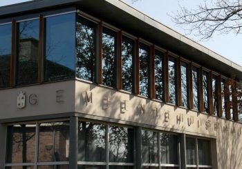 Gemeente Raalte plaatst plateaus op vier kruispunten in het buitengebied
