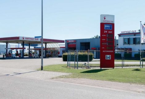 Tamoil Nederland neemt tankstations en wasstraten Hartholt Olie over