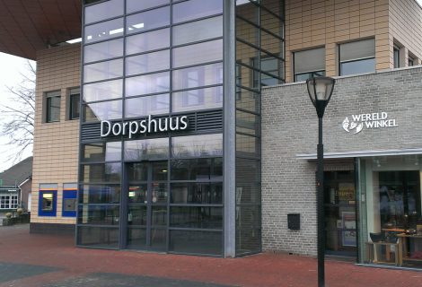 Dorpshuus Heino begint met Infocafé