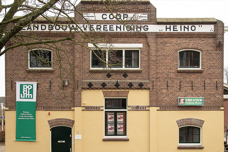 Podium Heino nu ook via WhatsApp bereikbaar