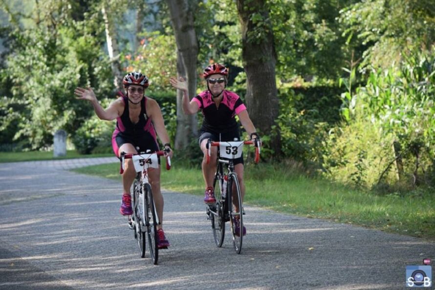 Organisatie Fakkert Diervoeders 1/8 Triatlon in volle gang