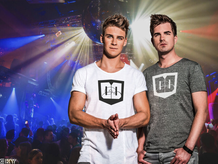 DJ duo – Moombahteam
