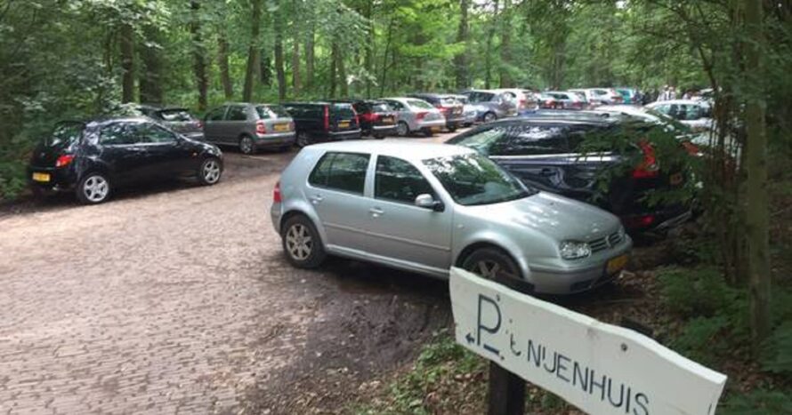 Buurt Nijenhuis blij met oplossing parkeeroverlast