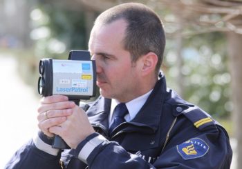 Boete voor te hard rijden op Molenweg