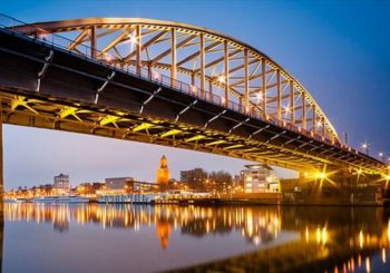 Stadswandeling Arnhem met Cultureel Café Heino