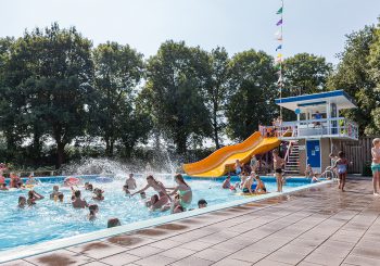 Verkoop abonnementen zwembad De Tippe gestart