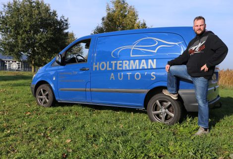 Hugo Holterman opent deuren nieuw autobedrijf