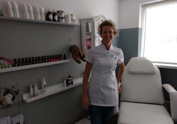 Pedicure Maris behandelt in praktijk en bij mensen thuis