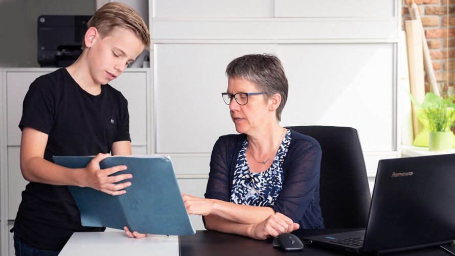 Digitale huiswerkbegeleiding van Bureau Slinge uit Heino