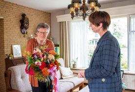 Een bijzonder boeket met ‘gewone’ bloemen; gewoon voor een bijzonder iemand!