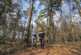 Op stap met de wijkagent: zichtbaar zijn, informeren en signaleren