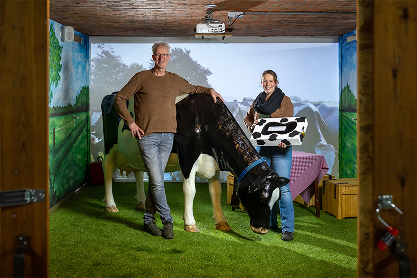 Marieke van Lenthe en Wim Jalink genieten van agrarische Escaperoom ‘Het Meulemans’