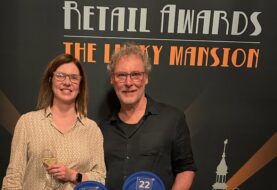Smulbaai bekroond als Top Retailer bij de Nederlandse Loterij Retail Awards 2024