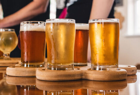 Drie Heinose cafés houden Winterbier proeverij