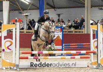Sanne Antonissen schittert op NK Indoorkampioenschappen