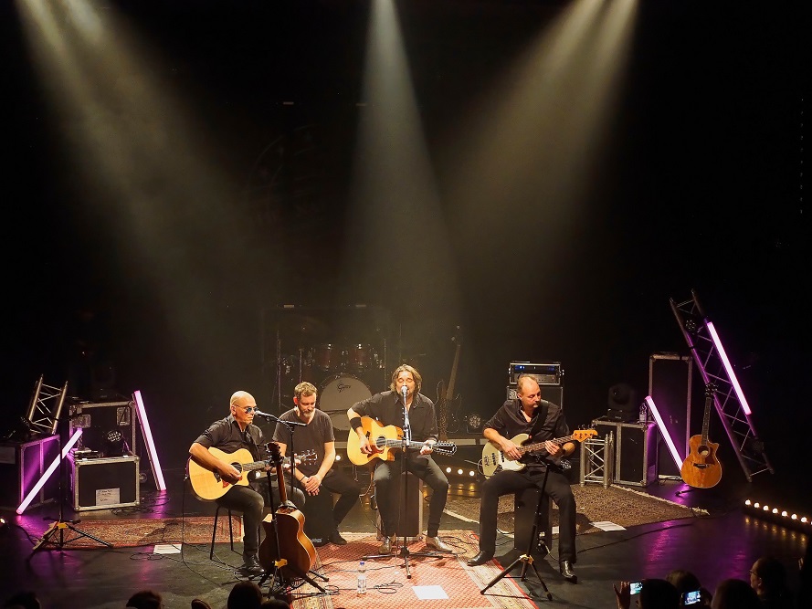 Tributeband The Naked Truth naar Heino
