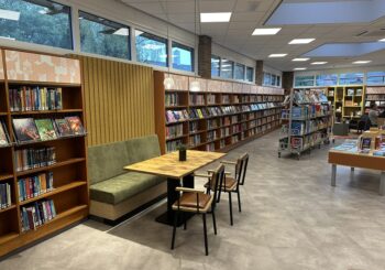 Bibliotheek Heino weer geopend na verbouwing
