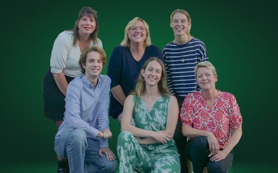 Readshop Heino viert 1 jarig bestaan