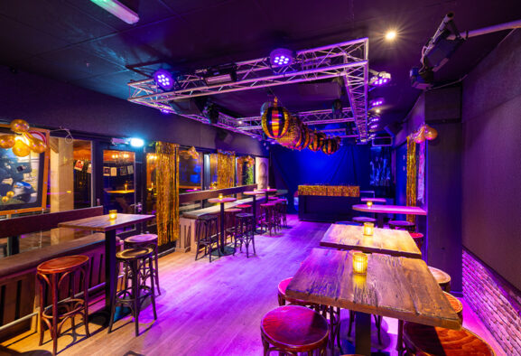 “Grand Café de B. heeft het mooiste terras van het dorp”