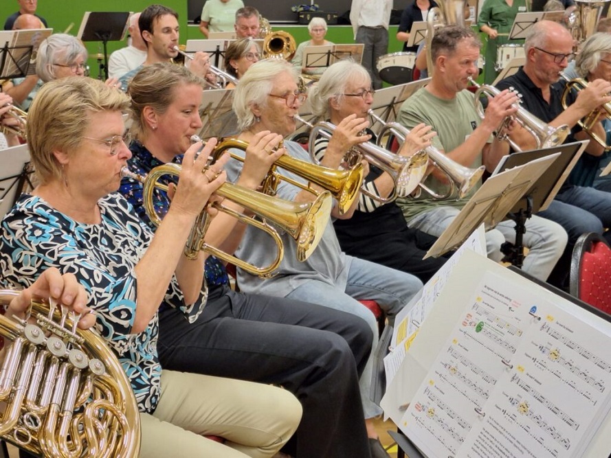 Nieuw Talent Orkest Salland geeft eerste concert